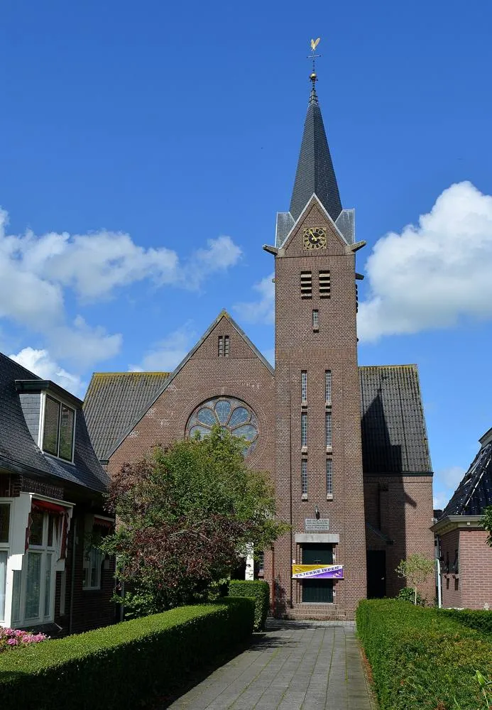Bitgummole: Bitgummole, Grifformearde tsjerke